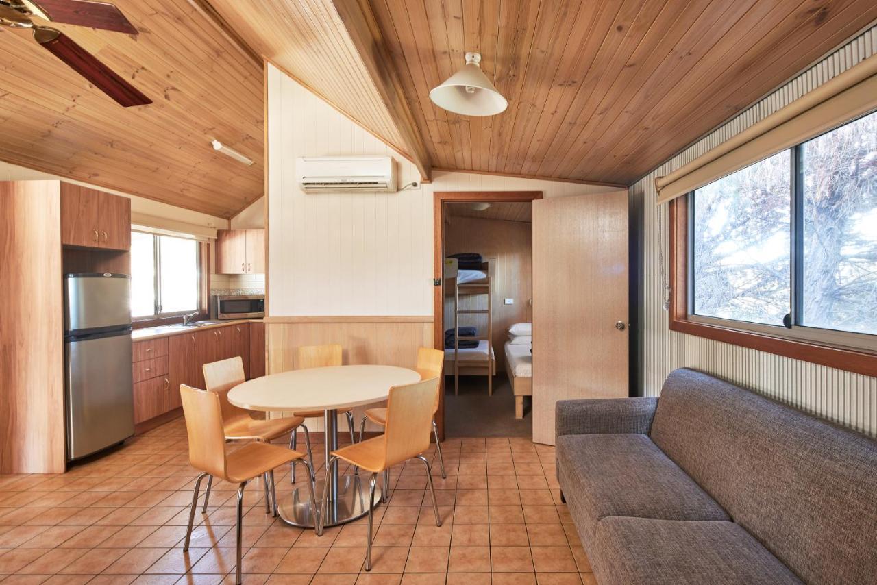 Nrma Bathurst Panorama Holiday Park Exterior photo